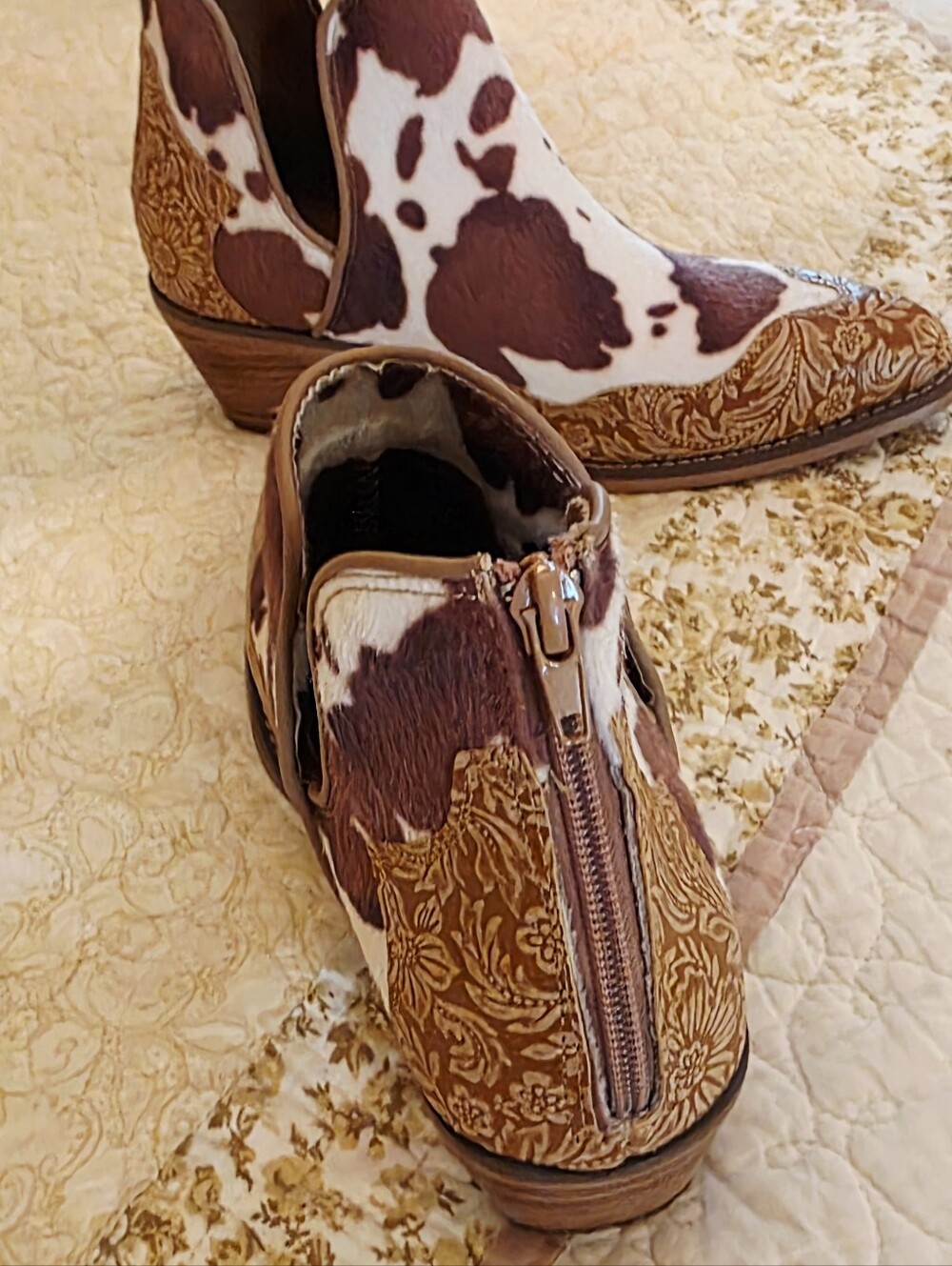 Very G Brown and White Cowhide Western Cutout Ankle Boots - Picture 2 of 5